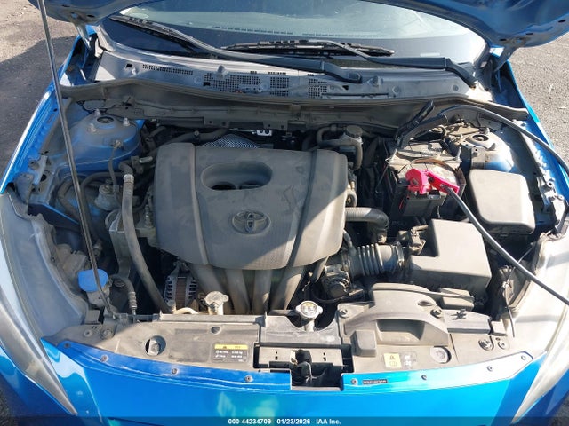 3MYDLBYV4HY194040 Toyota YARIS IA