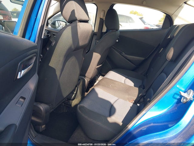 3MYDLBYV4HY194040 Toyota YARIS IA