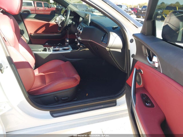 2018 KIA STINGER KNAE45LC2J6018248 Photo 4