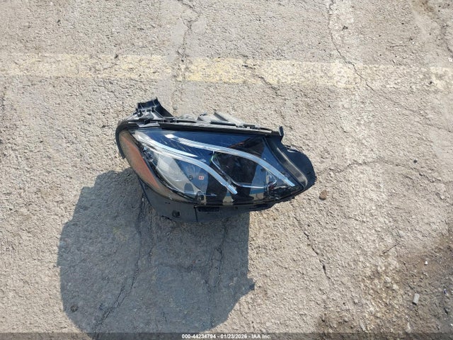WDDZF4JB1JA376690 Mercedes-Benz E 300