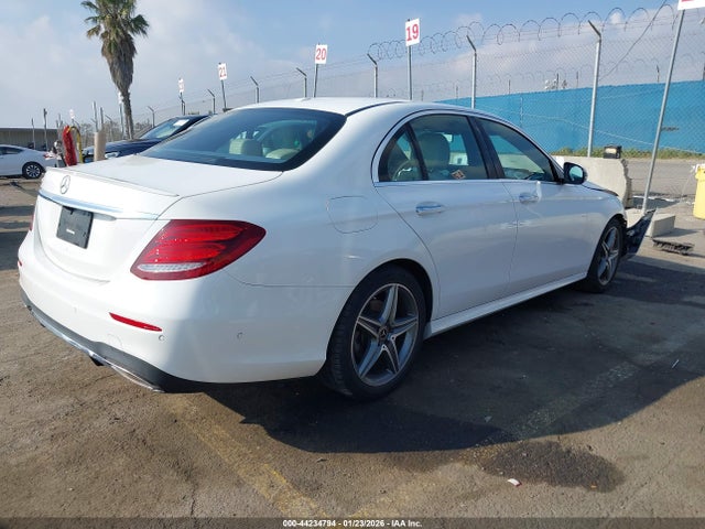 WDDZF4JB1JA376690 Mercedes-Benz E 300