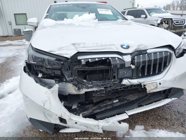 WBA43FJ00RCP84537 BMW 530I