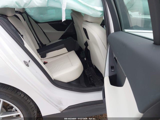 WBA43FJ00RCP84537 BMW 530I