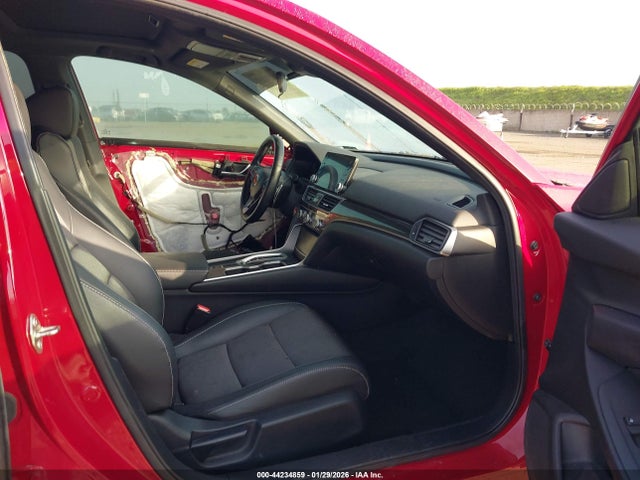 1HGCV2F31LA000536 Honda Accord Sport