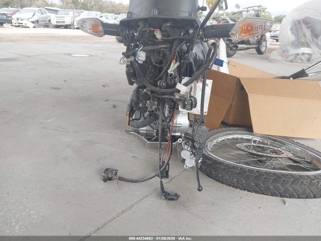 3H1KD1312SD200820 Honda Xr150l E