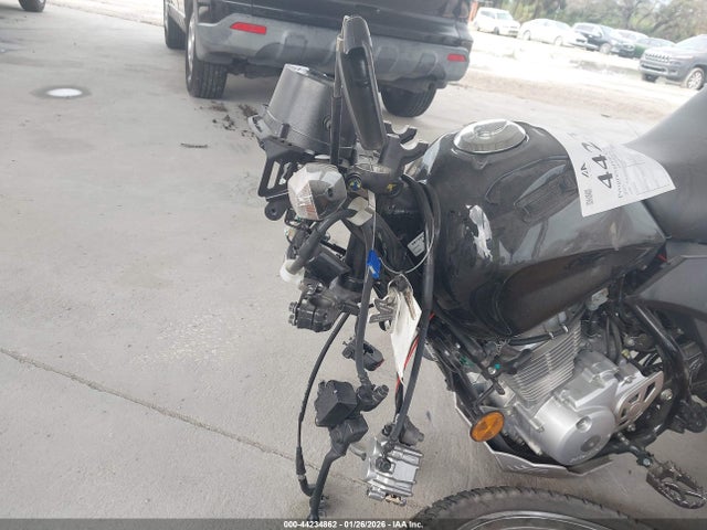 3H1KD1312SD200820 Honda Xr150l E
