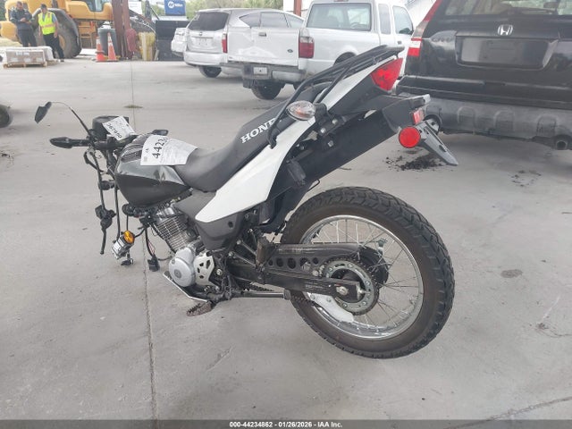 3H1KD1312SD200820 Honda Xr150l E