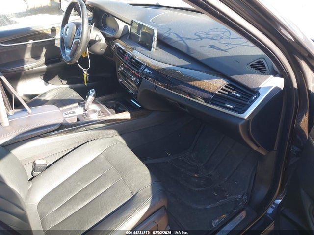 2016 BMW X5 5UXKR0C56G0S88346 Photo 4