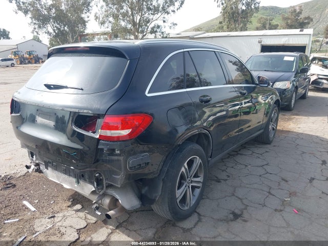 WDC0G4JB6JV035448 Mercedes-Benz GLC 300