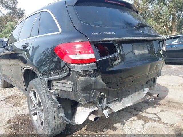 WDC0G4JB6JV035448 Mercedes-Benz GLC 300