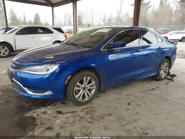 Chrysler 200 Limited 2015 1C3CCCABXFN547394 Image 2