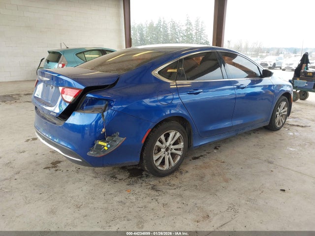 Chrysler 200 Limited 2015 1C3CCCABXFN547394 Image 4