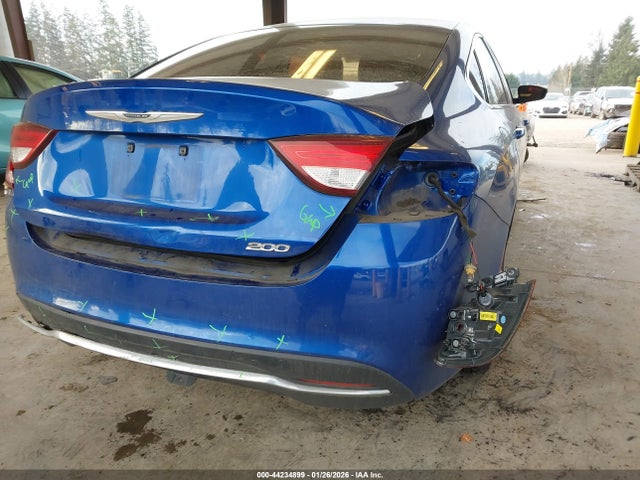 Chrysler 200 Limited 2015 1C3CCCABXFN547394 Image 6