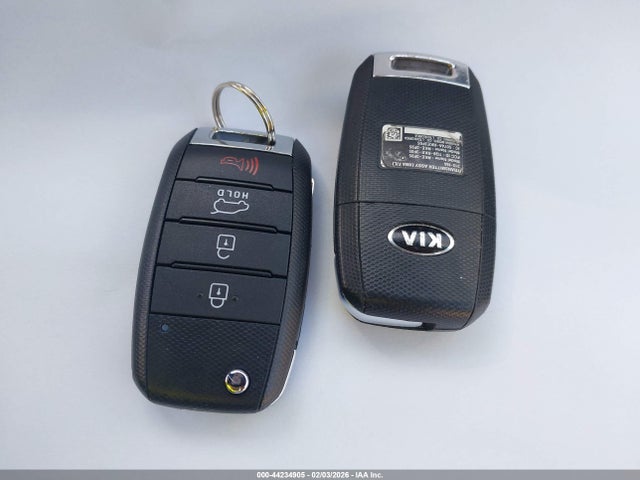5XYKT4A65EG459679 KIA SORENTO LX