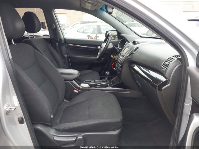 5XYKT4A65EG459679 KIA SORENTO LX