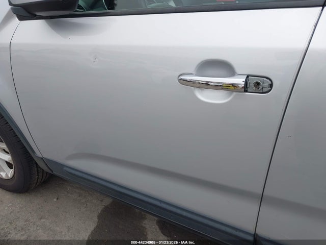 5XYKT4A65EG459679 KIA SORENTO LX
