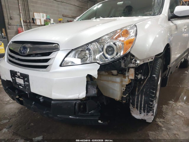 44234918 :رقم المزاد ، 4S4BRCAC5C3271255 vin ، 2012 Subaru Outback 2.5i مزاد بيع