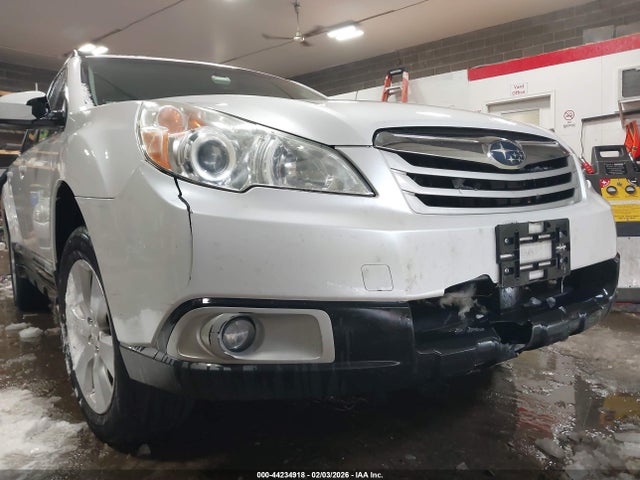 44234918 :رقم المزاد ، 4S4BRCAC5C3271255 vin ، 2012 Subaru Outback 2.5i مزاد بيع
