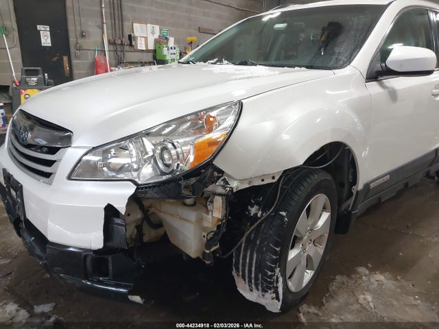 44234918 :رقم المزاد ، 4S4BRCAC5C3271255 vin ، 2012 Subaru Outback 2.5i مزاد بيع