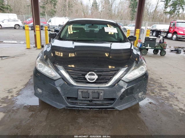 1N4AL3AP2JC105377 Nissan Altima 2.5 Sv