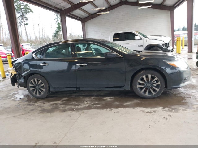 1N4AL3AP2JC105377 Nissan Altima 2.5 Sv