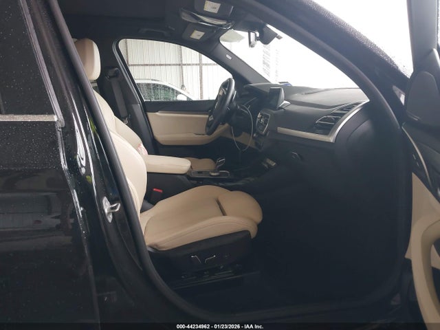 44234962 :رقم المزاد ، 5UX43DP01R9X37799 vin ، 2024 Bmw X3 Sdrive30i مزاد بيع