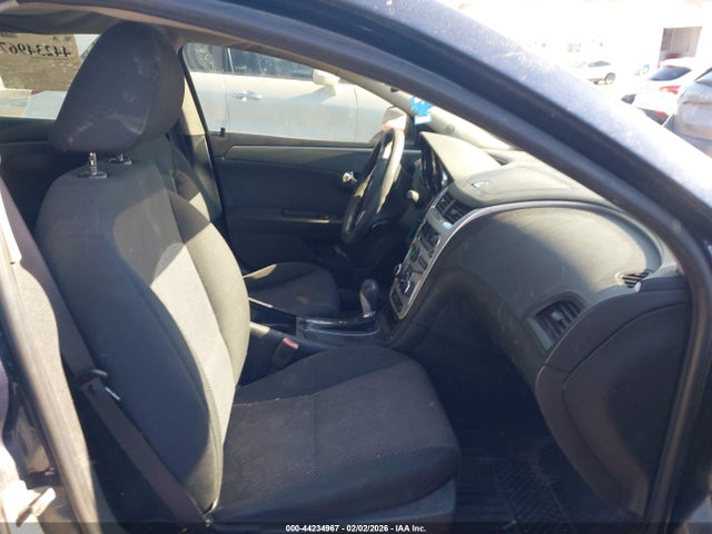 2010 CHEVROLET MALIBU 1G1ZC5EB5AF220201 Photo 4