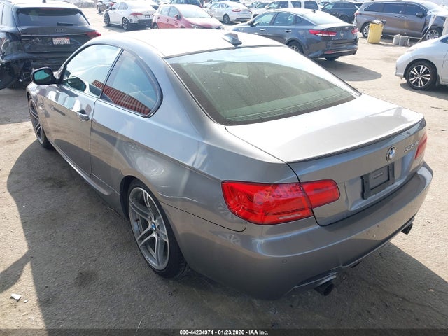 2011 Bmw 335is მანქანა იყიდება აუქციონზე, vin: WBAKG1C52BE618134, აუქციონის ნომერი: 44234974