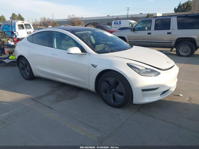 2019 TESLA MODEL 3 5YJ3E1EA5KF313992 Photo 0