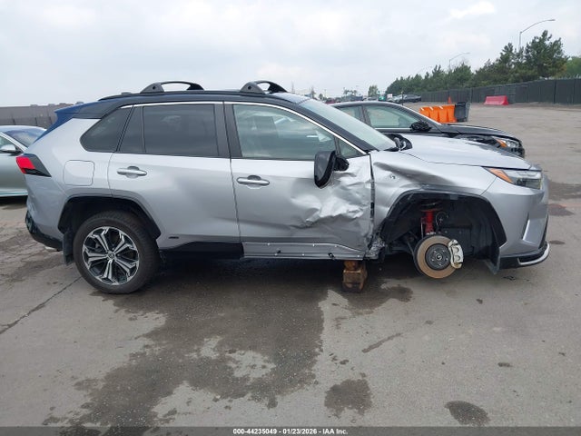 2022 TOYOTA RAV4 PRIME JTMEB3FV8ND090728 Photo 5