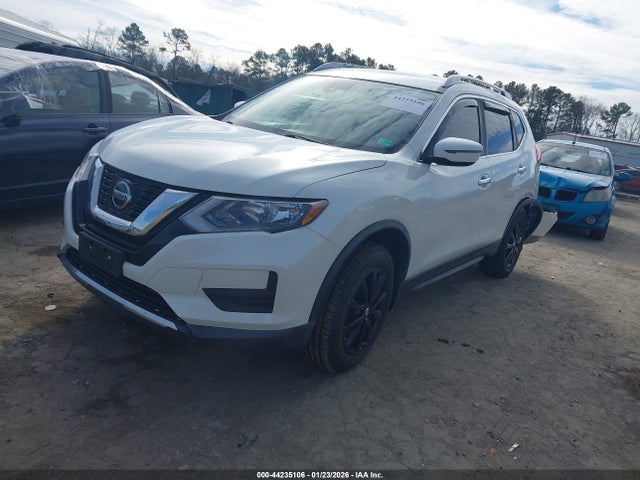 Nissan ROGUE SV 2019 KNMAT2MV2KP520613 Image 2