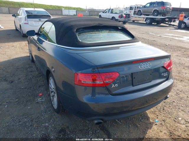 2011 AUDI A5 WAULFAFH0BN002901 Photo 2