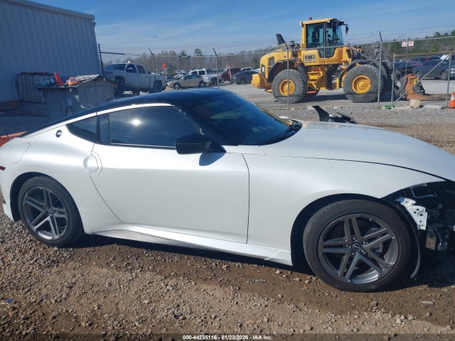 JN1BZ4AH7RM366668 Nissan Z Sport Manual