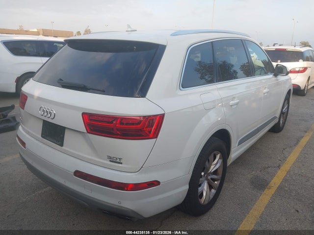 WA1AAAF79HD007510 Audi Q7 3.0t Premium
