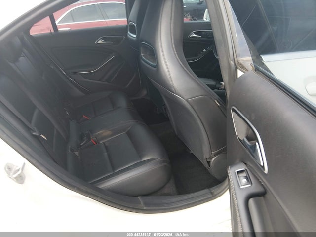 2014 Mercedes-benz Cla 250 მანქანა იყიდება აუქციონზე, vin: WDDSJ4EB1EN134880, აუქციონის ნომერი: 44235137