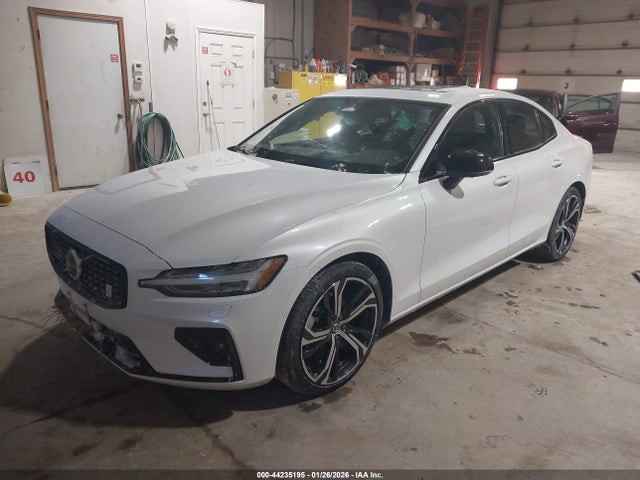 Aukcja sprzedaży 2024 Volvo S60 B5 Plus Dark Theme, vin: 7JRL12TL9RG282690, numer aukcji: 44235195