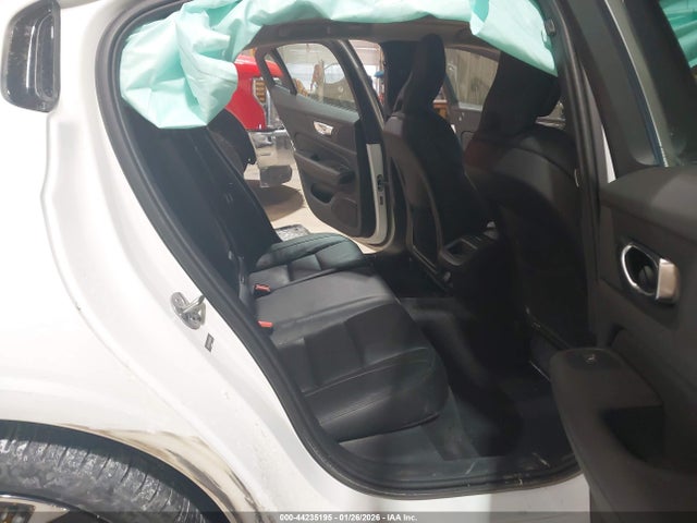 Aukcja sprzedaży 2024 Volvo S60 B5 Plus Dark Theme, vin: 7JRL12TL9RG282690, numer aukcji: 44235195