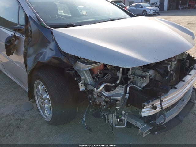 2019 TOYOTA PRIUS PRIME JTDKARFP9K3116166 Photo 5