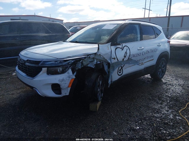 2024 KIA SELTOS KNDEU2AA2R7582071 Photo 1