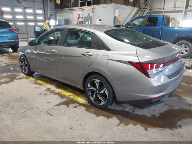 KMHLS4AG5PU494560 Hyundai ELANTRA SEL