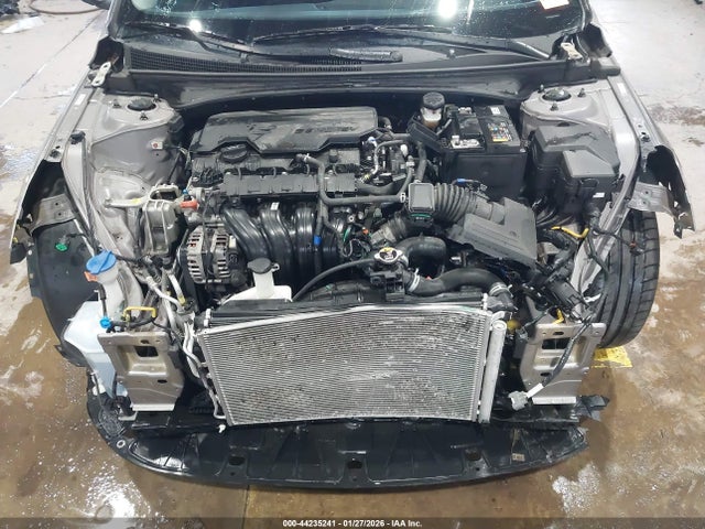 KMHLS4AG5PU494560 Hyundai ELANTRA SEL