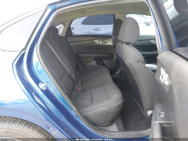 3KPF24AD9ME364220 KIA Forte Lxs