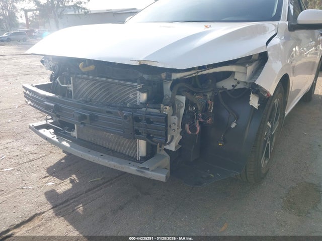 3N1AB8CV6RY285720 Nissan Sentra Sv Xtronic Cvt