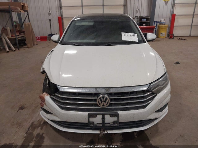 Продажа на аукционе авто 2019 Volkswagen Jetta 1.4t R-line/1.4t S/1.4t Se, vin: 3VWC57BU9KM047127, номер лота: 44235301
