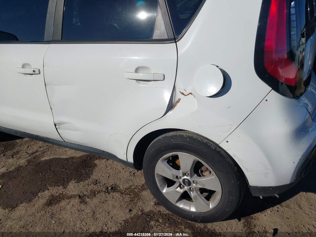 KNDJN2A24H7435771 KIA Soul