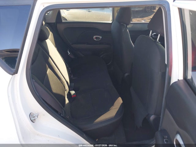 KNDJN2A24H7435771 KIA Soul