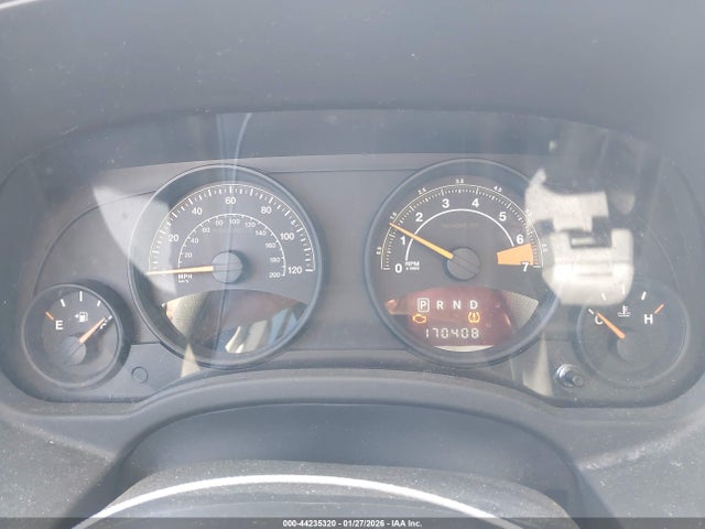 1C4NJDBB4FD162580 Jeep Compass Altitude Edition