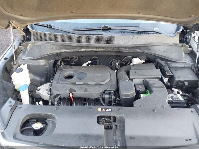 5XYPGDA39HG327996 KIA Sorento 2.4l Lx