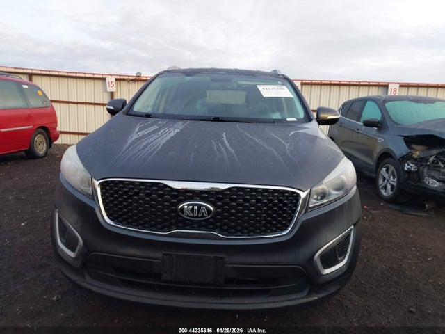 5XYPGDA39HG327996 KIA Sorento 2.4l Lx