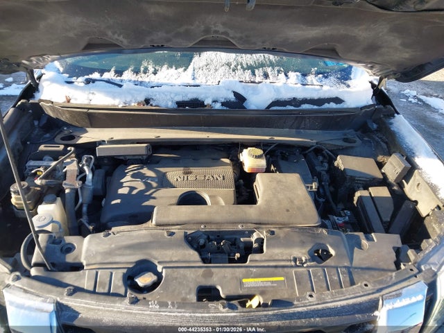 5N1DR2MM0HC654258 Nissan Pathfinder S